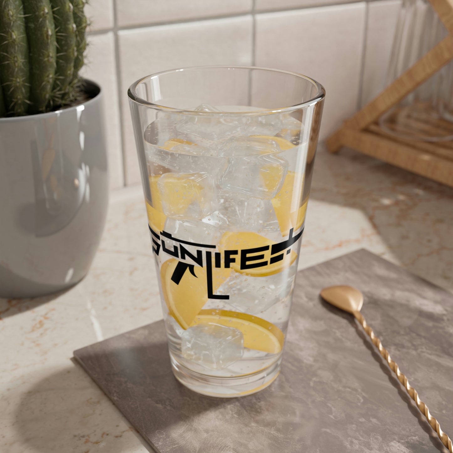 Gun Life AK Mixing Glass, 16oz